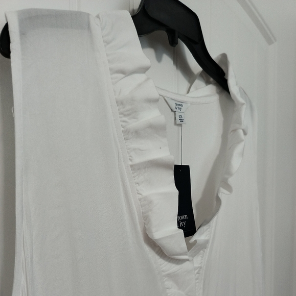 New White Sunmer Ruffle Dress / Size 2X - Picture 2 of 7